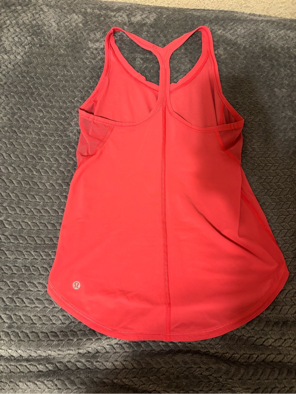 Lululemon Razorback Tank Top - Picture 2 of 3